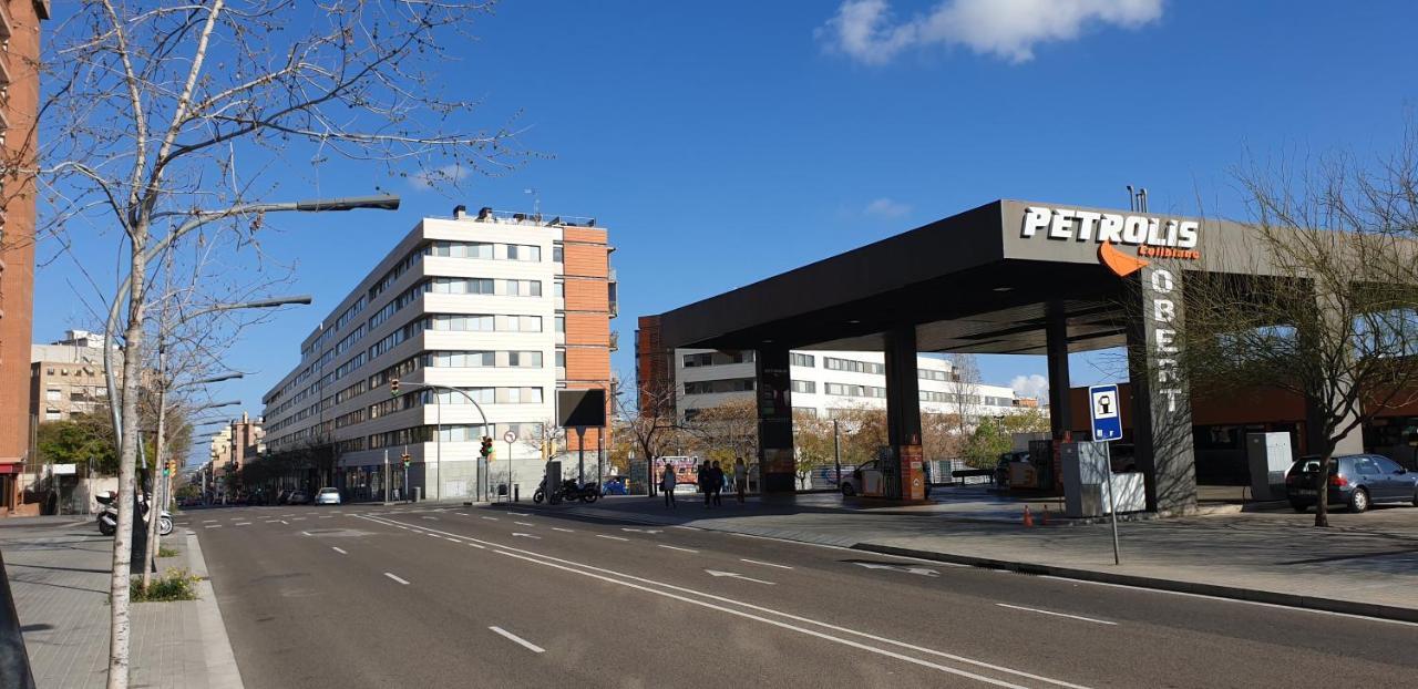 Subway Station Apartment Near Camp Nou L'Hospitalet de Llobregat Extérieur photo