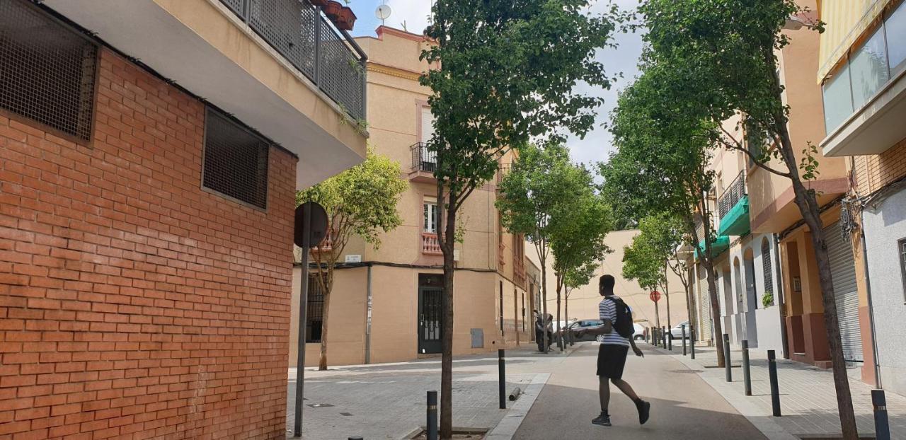 Subway Station Apartment Near Camp Nou L'Hospitalet de Llobregat Extérieur photo