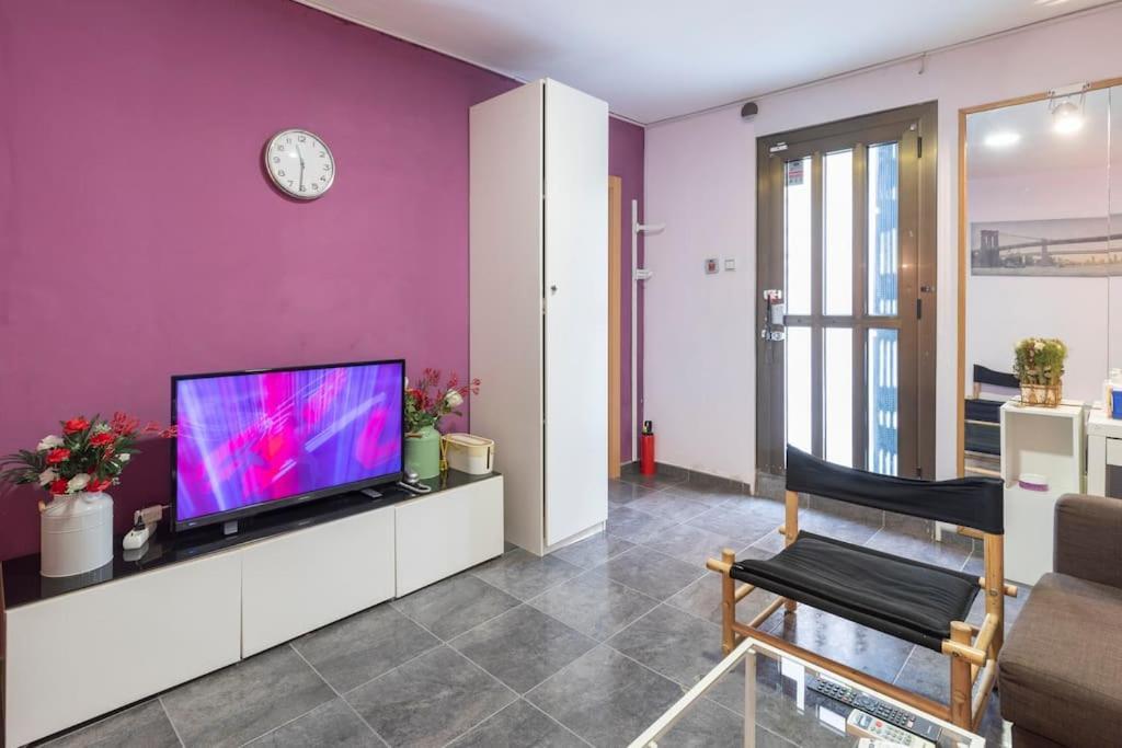 Subway Station Apartment Near Camp Nou L'Hospitalet de Llobregat Extérieur photo