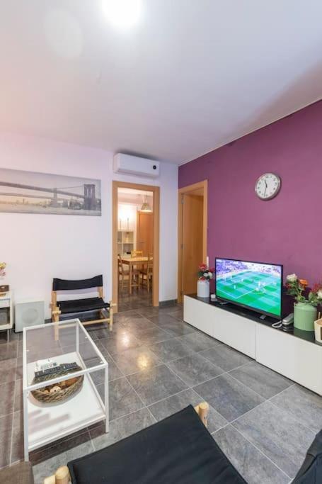 Subway Station Apartment Near Camp Nou L'Hospitalet de Llobregat Extérieur photo