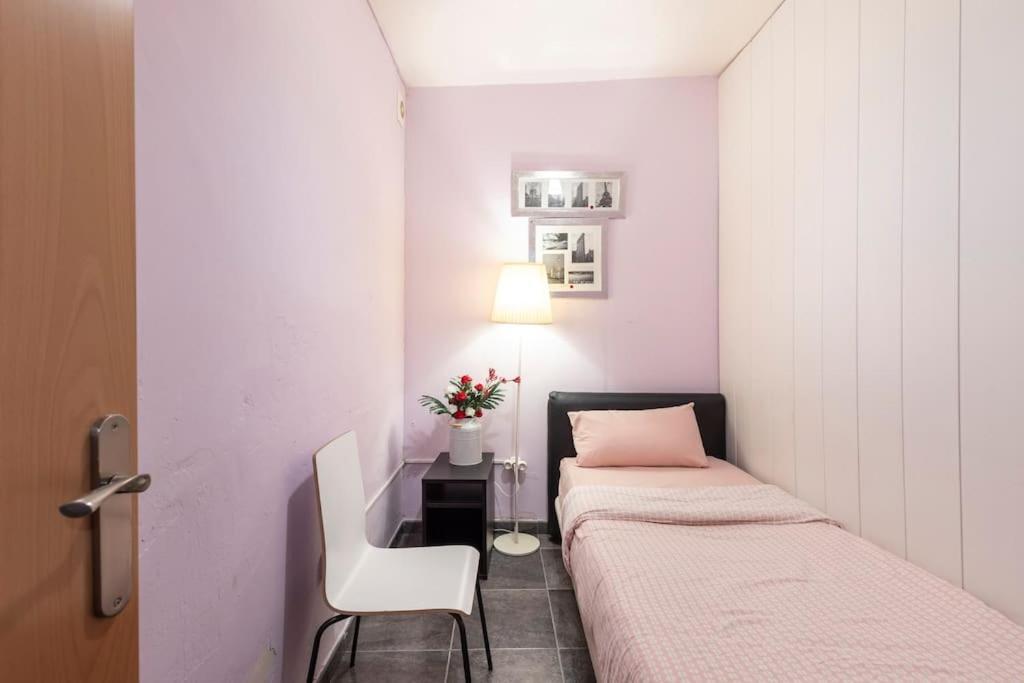 Subway Station Apartment Near Camp Nou L'Hospitalet de Llobregat Extérieur photo